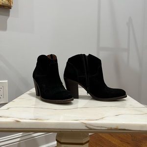 Lucky Brand booties